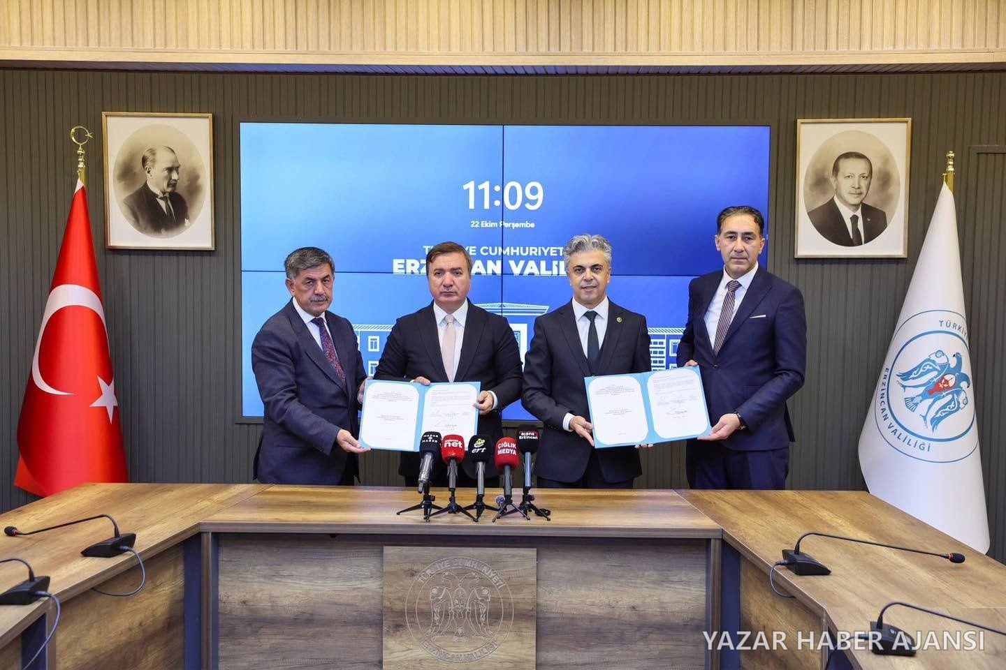 Muhtar Akademisi Eğitim Programı İş Birliği Protokolü, Erzincan Valiliğinde imzalandı (Fotoğraf: Erzincan Valiliği)