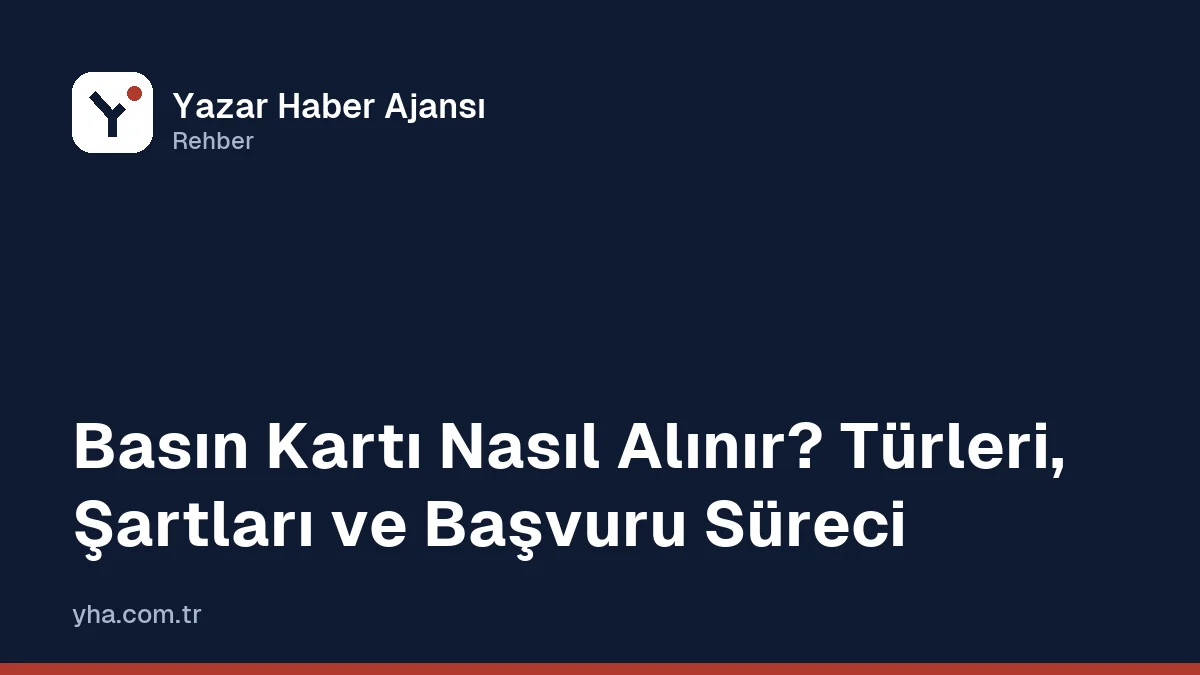 Bir gazetecinin boynunda asılı basın kartı ile etkinlik takibi